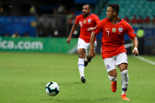 SALVADOR, BRAZIL - JUNE 21:  Alexis Alejandro of Chile runs for the ball during the Copa America Brazil 2019 group C match between Ecuador and Chile at Arena Fonte Nova on June 21, 2019 in Salvador, Brazil. (Photo by Bruna Prado/Getty Images)