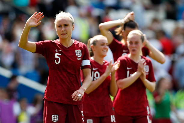 BRIGHTON, ENGLAND - JUNE 01: Steph Houghton of England Women waves to the crowd after the International Friendly between England Women and New Zealand Women at Amex Stadium on June 01, 2019 in Brighton, England. (Photo by Luke Walker/Getty Images)