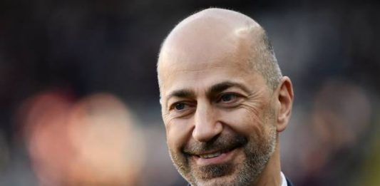 Milan's CEO Ivan Gazidis looks on prior to the Italian Serie A football match between Torino and AC Milan on April 28, 2019 at the Grande Torino stadium in Turin. (Photo by MARCO BERTORELLO / AFP)