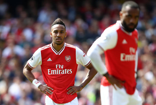 LONDON, ENGLAND - AUGUST 17: Pierre-Emerick Aubameyang and Alexandre Lacazette of Arsenal look on during the Premier League match between Arsenal FC and Burnley FC at Emirates Stadium on August 17, 2019 in London, United Kingdom. (Photo by Julian Finney/Getty Images)