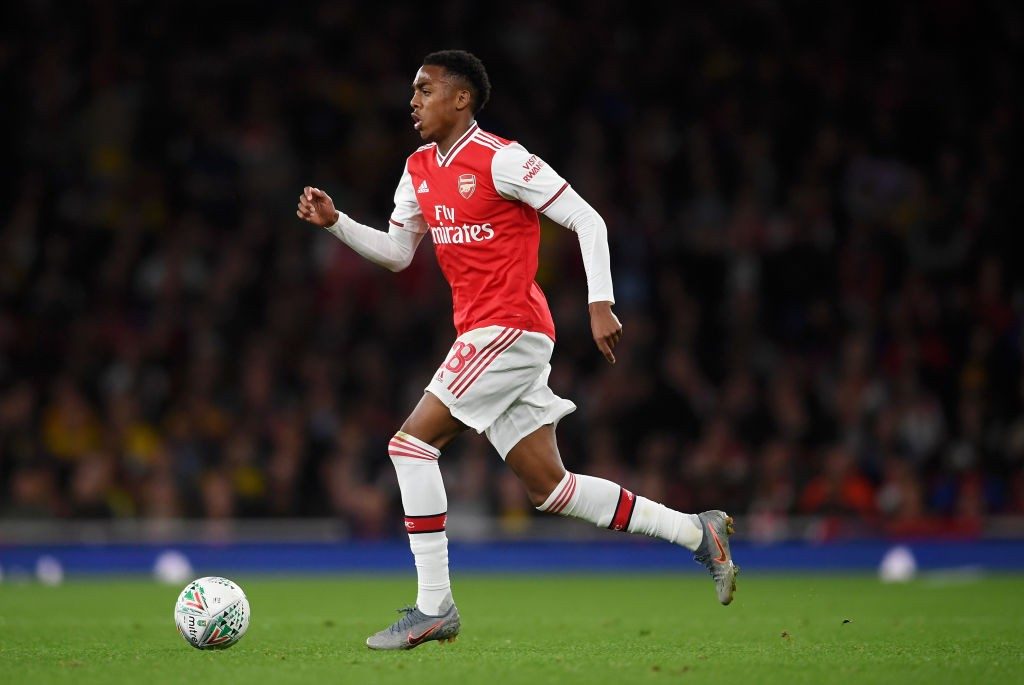 LONDON, ENGLAND - SEPTEMBER 24: Joe Willock of Arsenal runs with the ball during the Carabao Cup Third Round match between Arsenal and Nottingham Forest at Emirates Stadium on September 24, 2019, in London, England. (Photo by Laurence Griffiths/Getty Images)