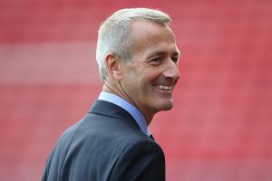 SUNDERLAND, ENGLAND - OCTOBER 29: Referee Martin Atkinson is seen prior to the Premier League match between Sunderland and Arsenal at the Stadium of Light on October 29, 2016 in Sunderland, England. (Photo by Ian MacNicol/Getty Images)