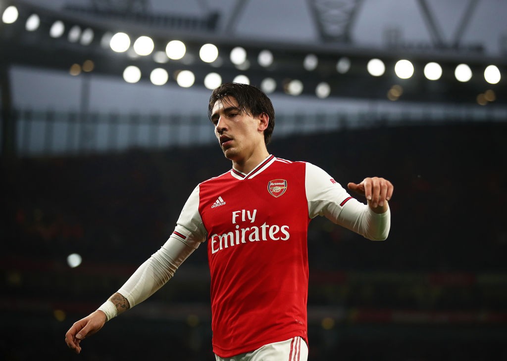 LONDON, ENGLAND - NOVEMBER 23: Hector Bellerin of Arsenal reacts during the Premier League match between Arsenal FC and Southampton FC at Emirates Stadium on November 23, 2019, in London, United Kingdom. (Photo by Julian Finney/Getty Images)