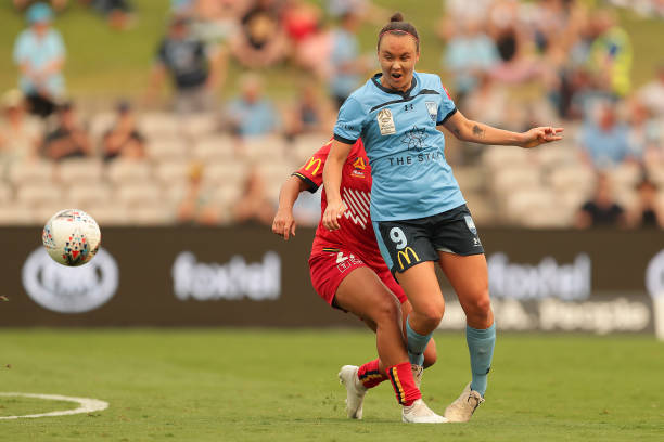 SYDNEY, AUSTRALIA - DECEMBER 29: Caitlin Foord of Sydney FC controls the ball during the round 7 W-League match between Sydney FC and Adelaide United at Jubilee Stadium on December 29, 2019 in Sydney, Australia. (Photo by Mark Metcalfe/Getty Images)