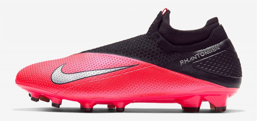 Nike Phantom VSN II soccer boots