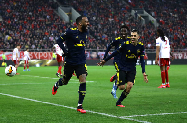 Alexandre Lacazette of Arsenal celebrates after scoring his teams first goal during the UEFA Europa League round of 32 first leg match between Olympiacos FC and Arsenal FC at Karaiskakis Stadium on February 20, 2020 in Piraeus, Greece.