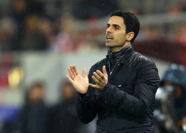 Mikel Arteta, Manager of Arsenal looks on during the UEFA Europa League round of 32 first leg match between Olympiacos FC and Arsenal FC at Karaiskakis Stadium on February 20, 2020 in Piraeus, Greece.