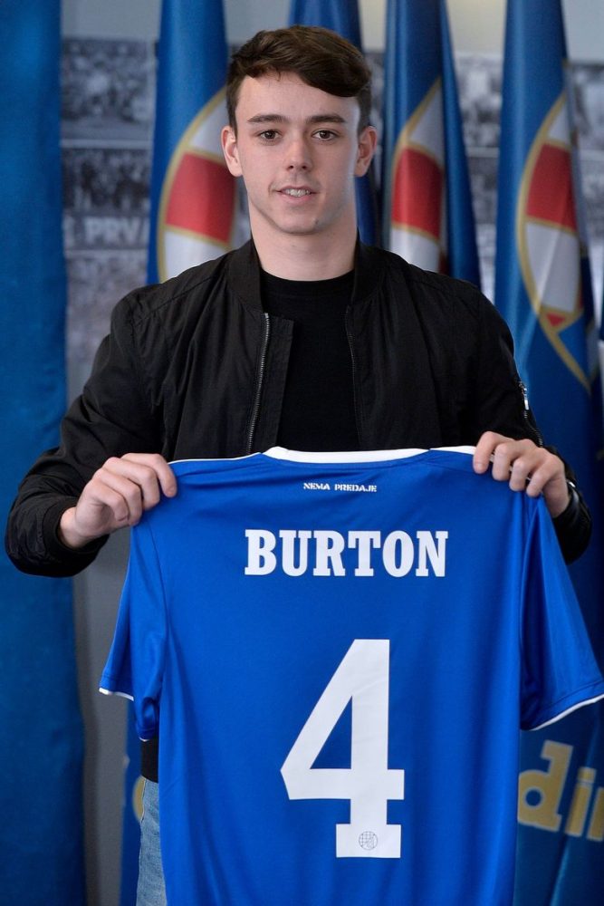 Robbie Burton after signing for Dinamo Zagreb (Photo by Damir Krajac / Cropix Cropix)
