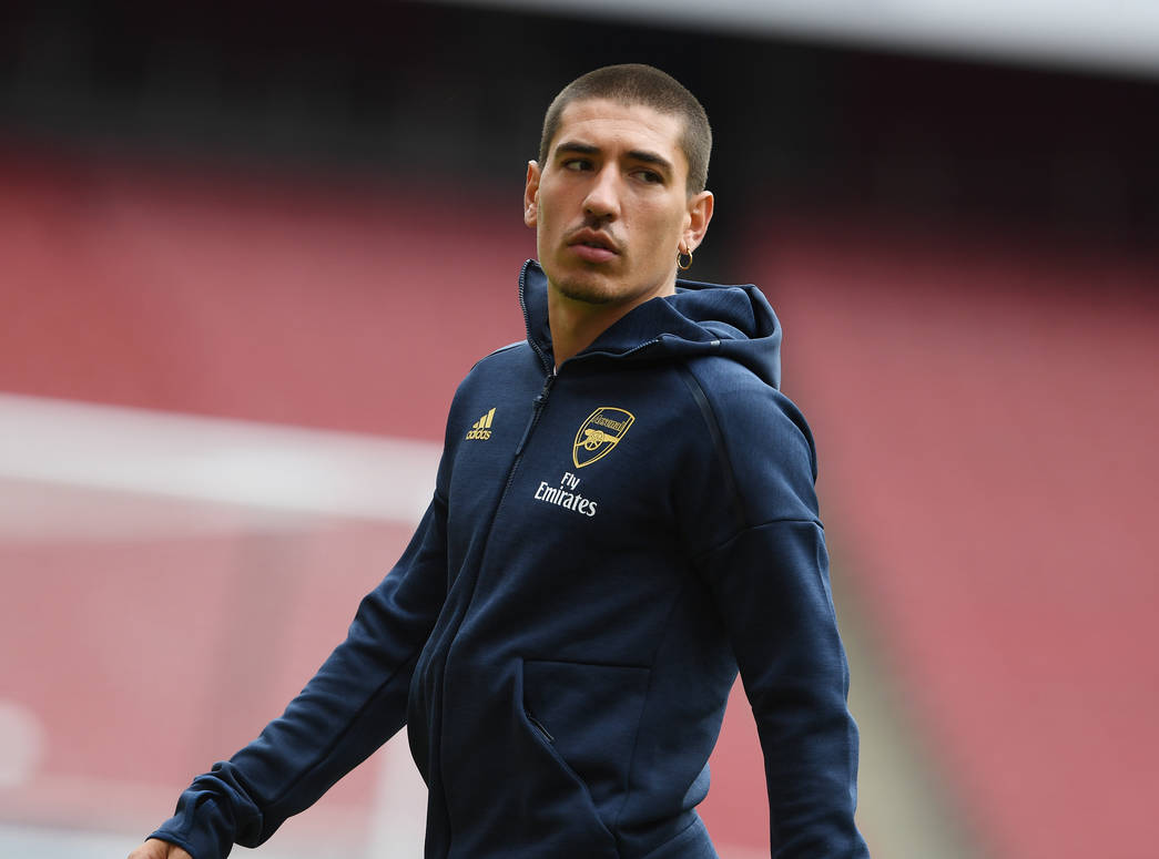 LONDON, ENGLAND - JUNE 06: Hector Bellerin of Arsenal during a friendly match between Arsenal and Charlton Athletic at Emirates Stadium on June 06, 2020 in London, England. (Photo by Stuart MacFarlane/Arsenal FC via Getty Images)
