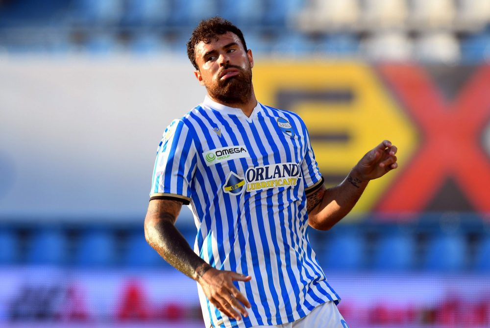 FERRARA, ITALY - JULY 09: Andrea Petagna of SPAL reacts during the Serie A match between SPAL and Udinese Calcio at Stadio Paolo Mazza on July 09, 2020 in Ferrara, Italy. (Photo by Alessandro Sabattini/Getty Images)