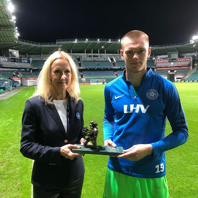Karl Hein receives the Man of the Match award for the Estonia National Team (Photo via Eesti Jalgpall on Instagram)