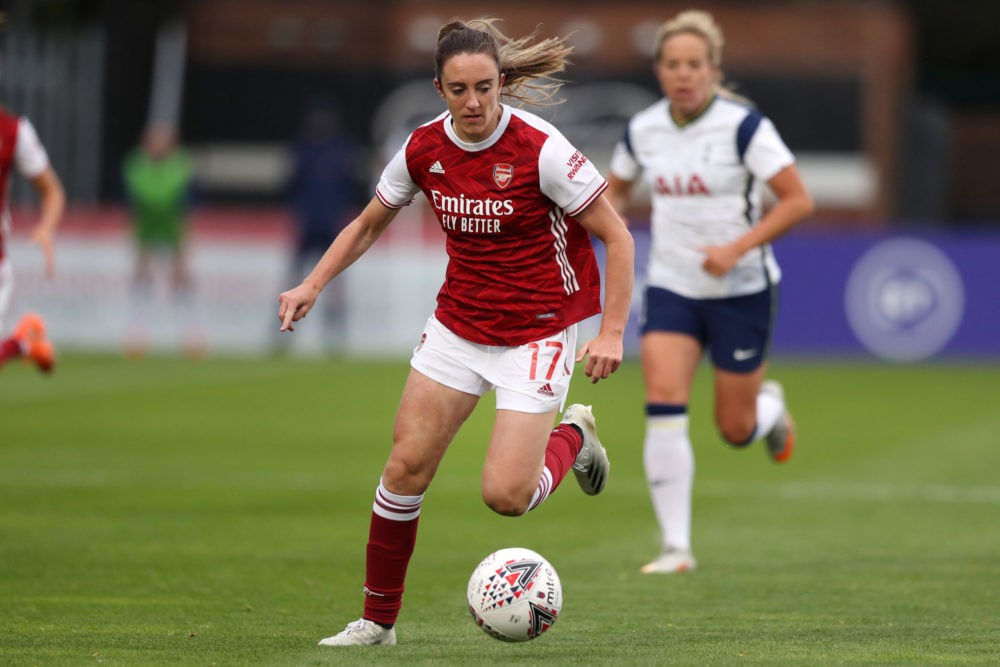 BOREHAMWOOD, ENGLAND - SEPTEMBER 26: Lisa Evans of Arsenal runs with the ball during the SSE Women's FA Cup Quarter Final between Arsenal FC and Tottenham Hotspur FC at Meadow Park on September 26, 2020 in Borehamwood, England. Sporting stadiums around the UK remain under strict restrictions due to the Coronavirus Pandemic as Government social distancing laws prohibit fans inside venues resulting in games being played behind closed doors. (Photo by Naomi Baker/Getty Images)