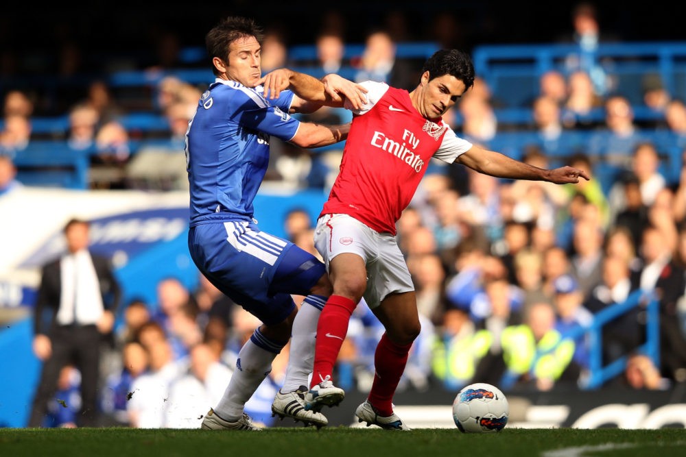 LONDON, ENGLAND - OCTOBER 29: Mikel Arteta of Arsenal battles for the ball with Frank Lampard of Chelsea during the Barclays Premier League match between Chelsea and Arsenal at Stamford Bridge on October 29, 2011 in London, England. (Photo by Ian Walton/Getty Images)
