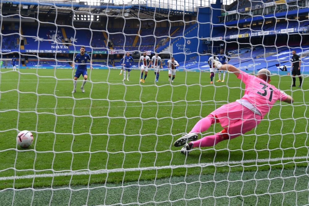 Chelsea's Italian midfielder Jorginho scores the first penalty and his team's second goal during the English Premier League football match between Chelsea and Crystal Palace at Stamford Bridge in London on October 3, 2020. (Photo by Mike Hewitt / POOL / AFP)via Getty Images)