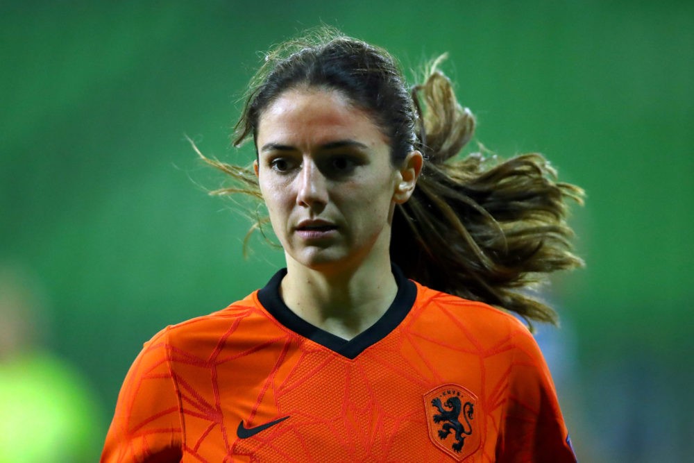 GRONINGEN, NETHERLANDS - OCTOBER 23: Danielle van de Donk of the Netherlands in action during the UEFA Women's EURO 2022 qualifier match between Netherlands Women's and Estonia Womens's at Hitachi Capital Mobility Stadion on October 23, 2020 in Groningen, Netherlands. (Photo by Dean Mouhtaropoulos/Getty Images)