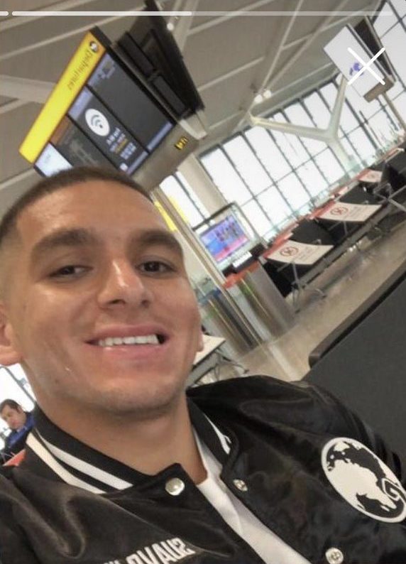Lucas Torreira at the airport (Photo via Torreira on Instagram)