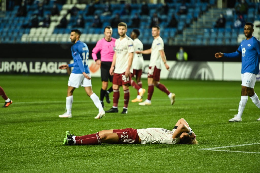 MOLDE, NORWAY: David Luiz of Arsenal down after a clash of heads during the UEFA Europa League Group B stage match between Molde FK and Arsenal FC at Molde Stadion on November 26, 2020. Photo by Erik Birkeland/MB Media