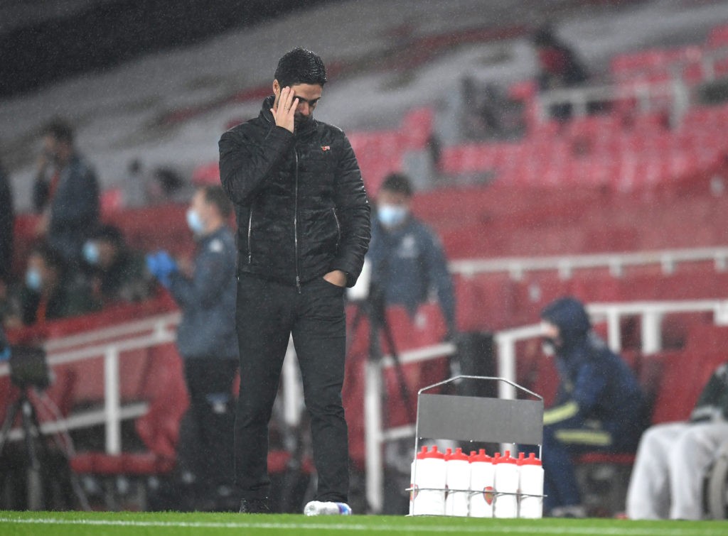 LONDON, ENGLAND - NOVEMBER 08: Mikel Arteta, Manager of Arsenal looks dejected during the Premier League match between Arsenal and Aston Villa at Emirates Stadium on November 08, 2020 in London, England. Sporting stadiums around the UK remain under strict restrictions due to the Coronavirus Pandemic as Government social distancing laws prohibit fans inside venues resulting in games being played behind closed doors. (Photo by Andy Rain - Pool/Getty Images)