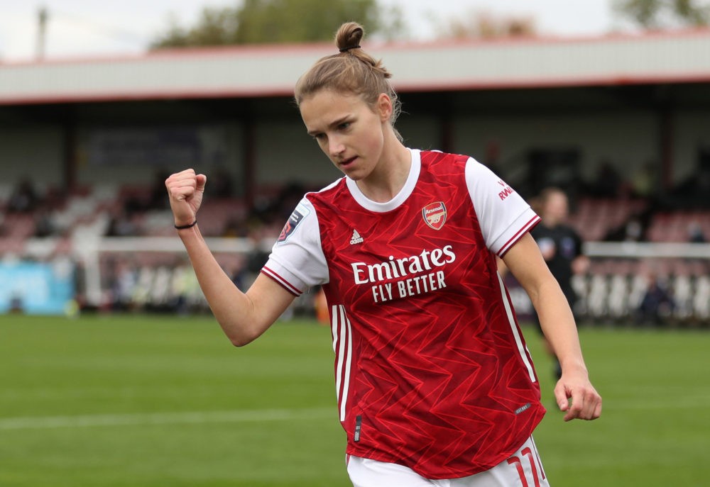 BOREHAMWOOD, ENGLAND - OCTOBER 18: Vivianne Miedema of Arsenal celebrates after scoring her team's fourth goal during the Barclays FA Women's Super League match between Arsenal Women and Tottenham Hotspur Women at Meadow Park on October 18, 2020 in Borehamwood, England. (Photo by Catherine Ivill/Getty Images)