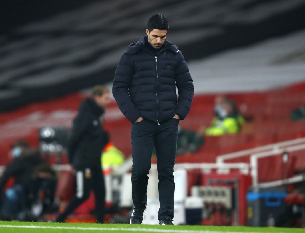 LONDON, ENGLAND - NOVEMBER 29: Mikel Arteta, Manager of Arsenal reacts during the Premier League match between Arsenal and Wolverhampton Wanderers at Emirates Stadium on November 29, 2020 in London, England. Sporting stadiums around the UK remain under strict restrictions due to the Coronavirus Pandemic as Government social distancing laws prohibit fans inside venues resulting in games being played behind closed doors. (Photo by Julian Finney/Getty Images)