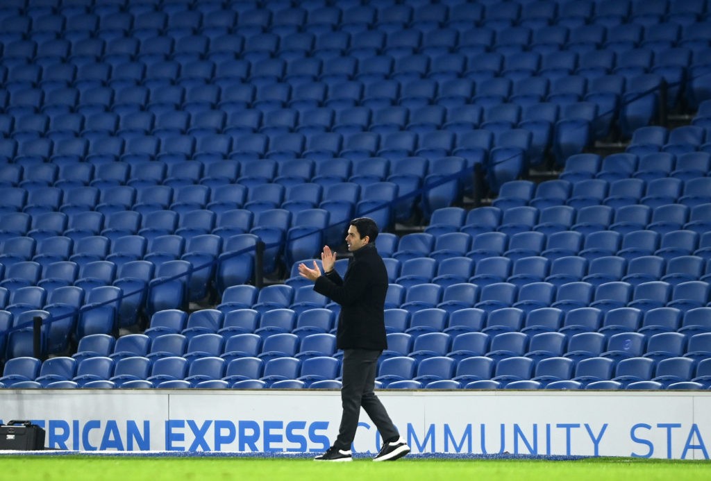 BRIGHTON, ENGLAND: Mikel Arteta, Manager of Arsenal gives his team instructions during the Premier League match between Brighton & Hove Albion and Arsenal at American Express Community Stadium on December 29, 2020. (Photo by Mike Hewitt/Getty Images)