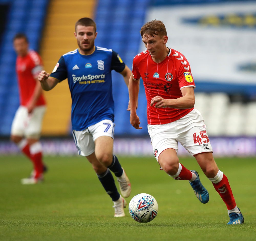 BIRMINGHAM, ENGLAND - JULY 15: Alfie Doughty of Charlton Athletic breaks away from Dan Crowley during the Sky Bet Championship match between Birmingham City and Charlton Athletic at St Andrew's Trillion Trophy Stadium on July 15, 2020 in Birmingham, England. (Photo by David Rogers/Getty Images)