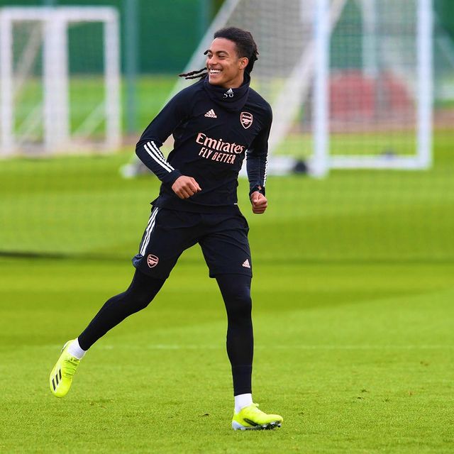 Miguel Azeez in first-team training with Arsenal (Photo via Azeez on Instagram)