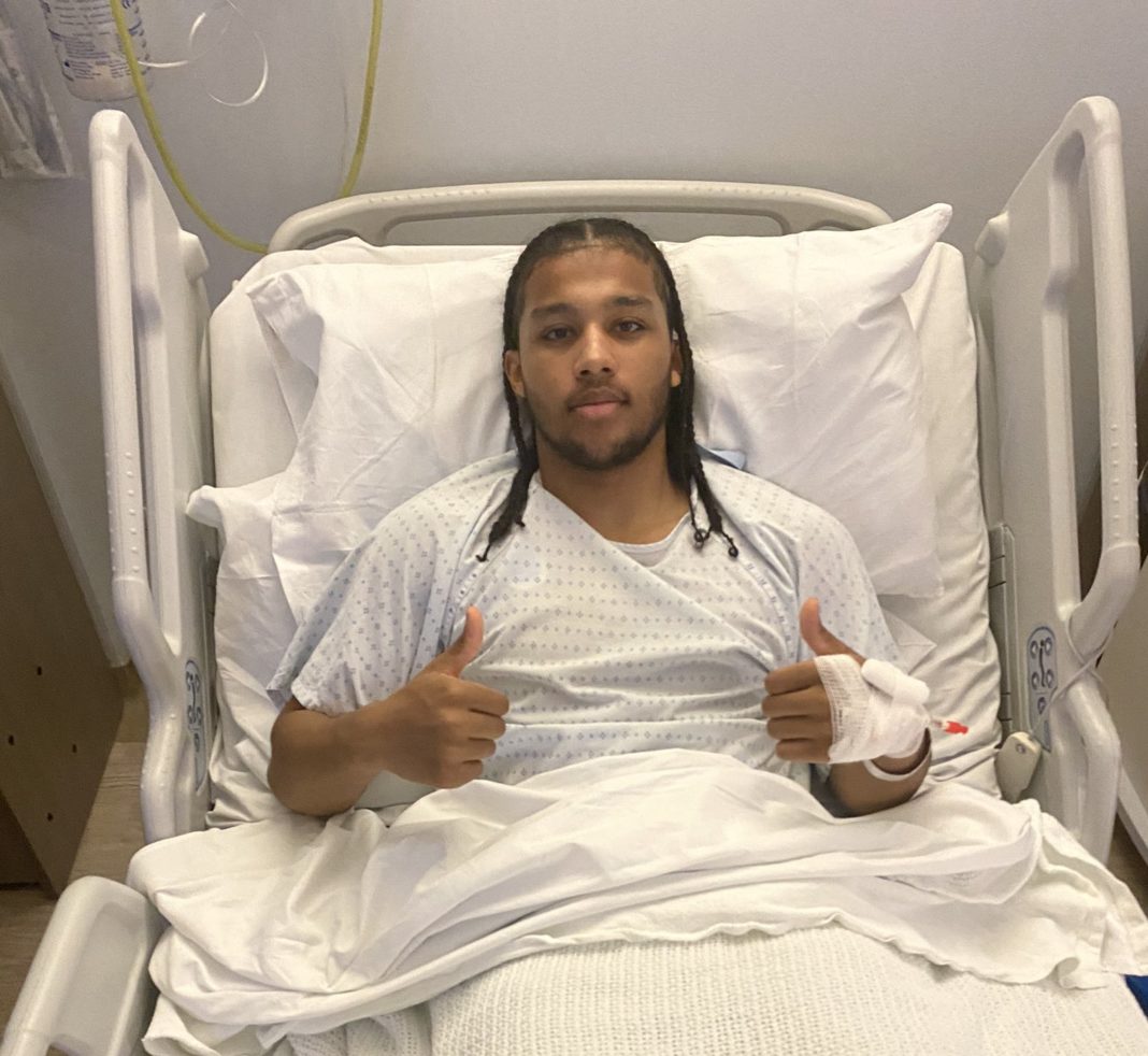 Mauro Bandeira after surgery (Photo via Bandeira on Twitter)