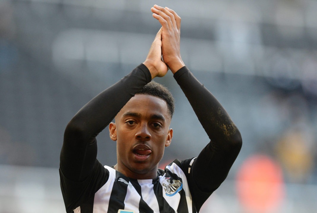 Joe Willock of Newcastle United acknowledges the fans after the full-time whistle - Newcastle United v Sheffield United, Premier League, Football, St James Park, Newcastle, UK - 19 May 2021. Copyright: Richard Lee / BPI / Shutterstock