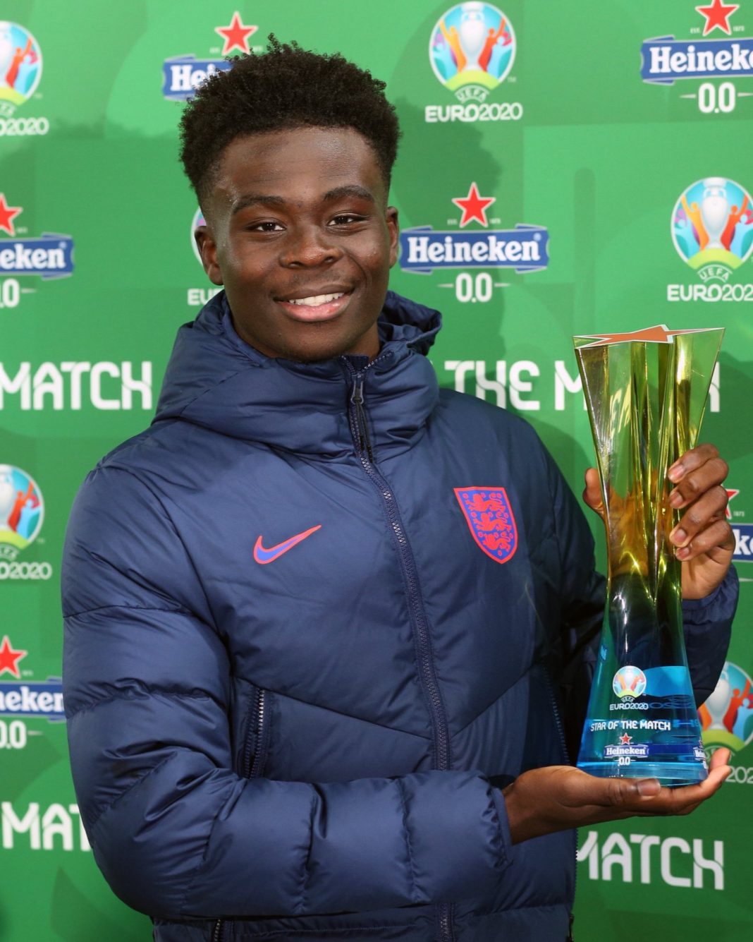 Bukayo Saka with his Star of the Match award after his performance for England at Euro 2020 (Photo via Saka on Twitter)
