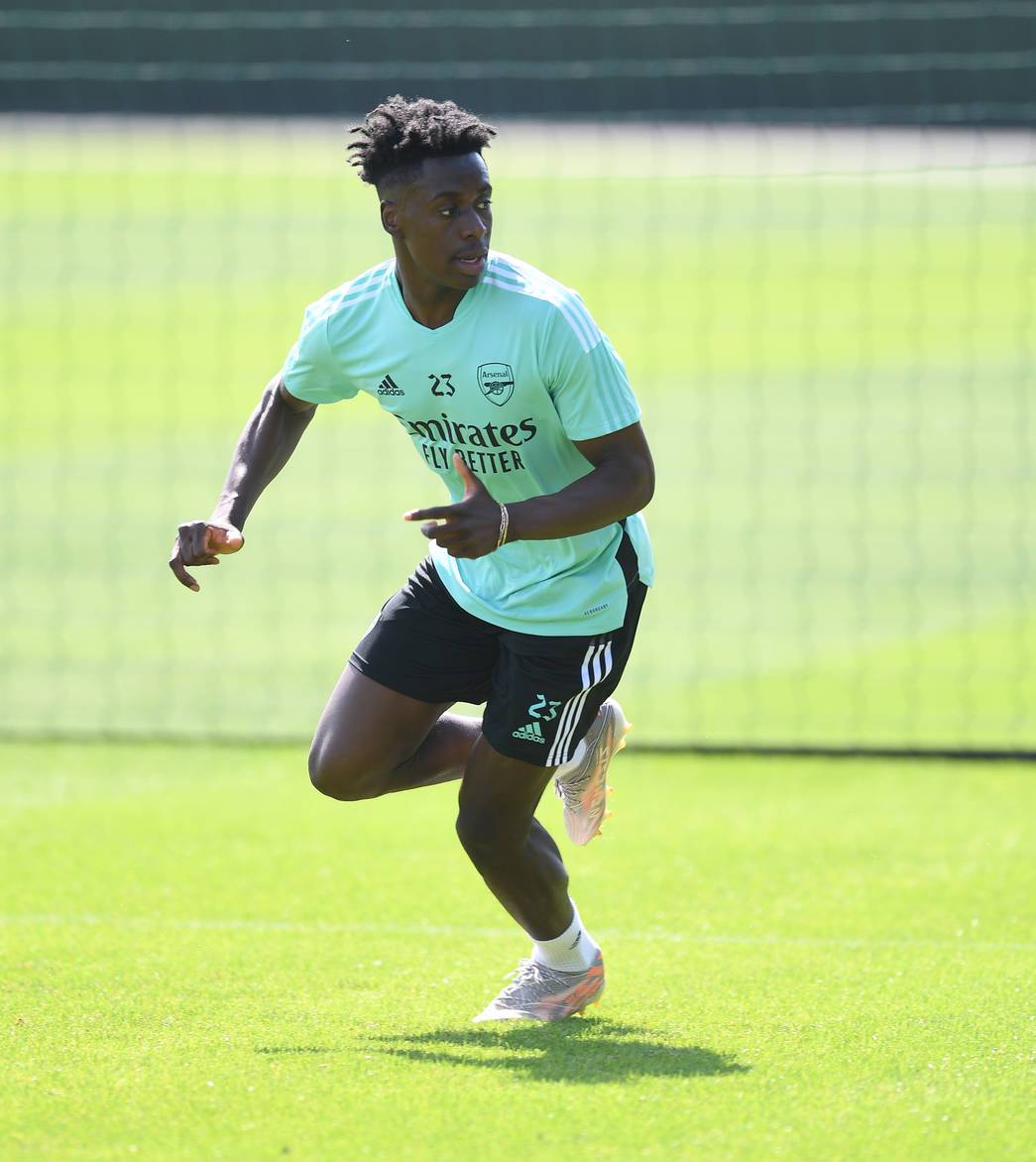 Albert Sambi Lokonga in training with Arsenal (Photo via Arsenal.com)