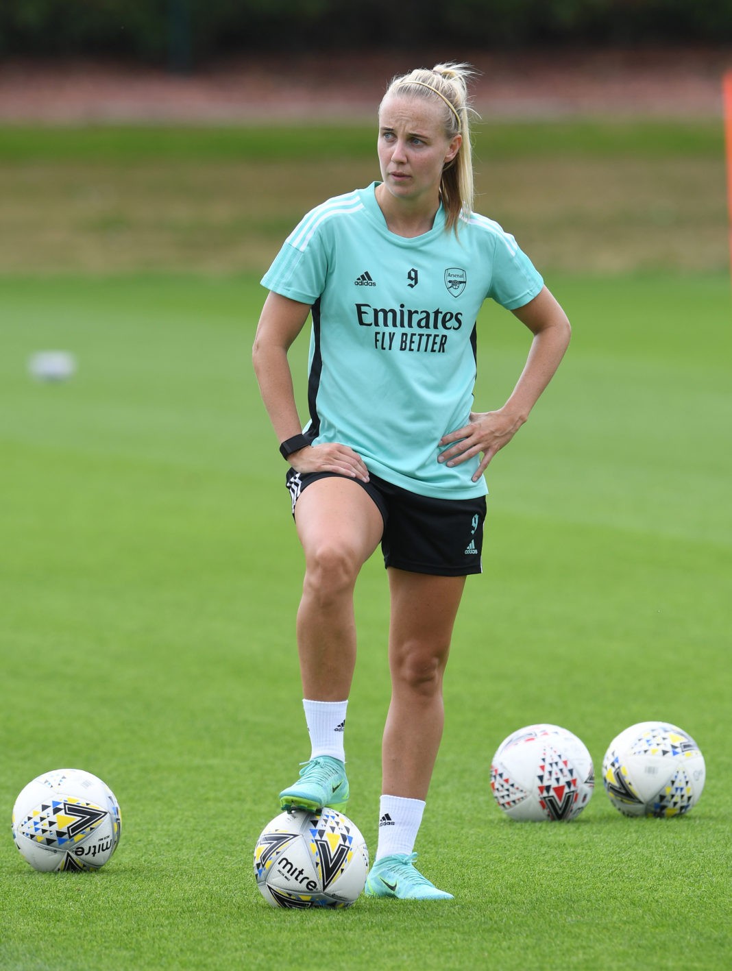 Beth Mead in training via Arsenal