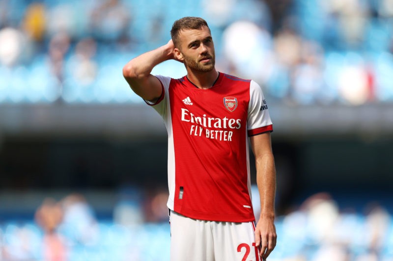 MANCHESTER, ENGLAND - AUGUST 28: Calum Chambers of Arsenal cuts a dejected figure following the Premier League match between Manchester City and Arsenal at Etihad Stadium on August 28, 2021 in Manchester, England. (Photo by Catherine Ivill/Getty Images)