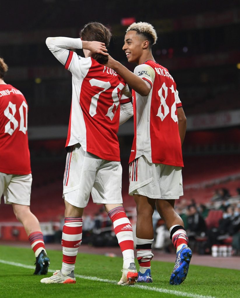 Marcelo Flores and Omari Hutchinson celebrate Arsenal's win over Chelsea u21s (Photo via Arsenal Academy on Twitter)