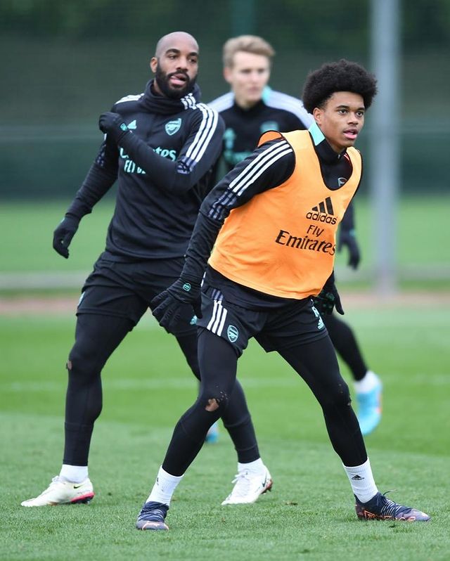 Lino Sousa training with the Arsenal first-team (Photo via Sousa on Instagram)