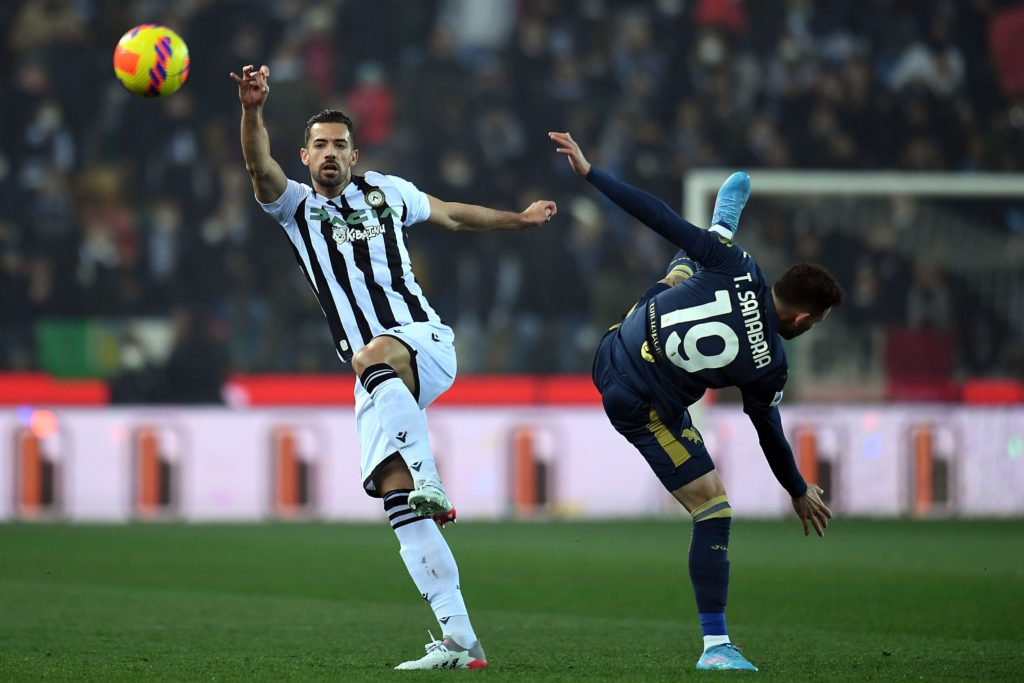 UDINE, ITALY: Pablo Mari of Udinese Calcio competes for the ball with Antonio Sanabria of Torino FC during the Serie A match between Udinese Calcio and Torino FC at Dacia Arena on February 06, 2022. (Photo by Alessandro Sabattini / Getty Images)