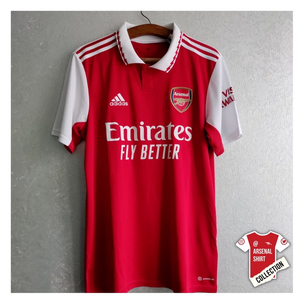 Arsenal's leaked 2022-23 home shirt pictures (via Arsenal Shirt Collection on Twitter)