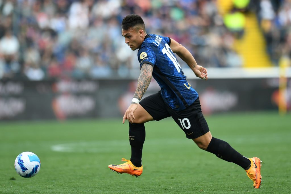 UDINE, ITALY: Lautaro Martinez of FC Internazionale in action during the Serie A match between Udinese Calcio and FC Internazionale at Dacia Arena on May 01, 2022. (Photo by Alessandro Sabattini/Getty Images)