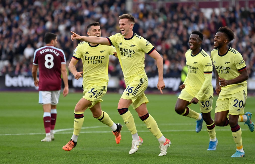 LONDON, ENGLAND: Rob Holding of Arsenal celebrates scoring their side's first goal with teammates during the Premier League match between West Ham United and Arsenal at London Stadium on May 01, 2022. (Photo by Justin Setterfield/Getty Images)