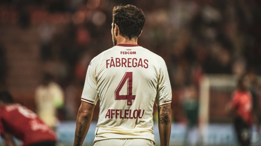A picture of the back of Cesc Fabregas in an AS Monaco shirt