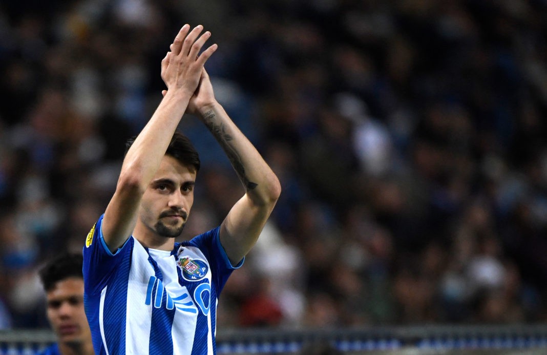 FC Porto's Portuguese midfielder Fabio Vieira applauds to supporters during the Portuguese League football match between FC Porto and CD Santa Clara at the Dragao stadium in Porto on April 4, 2022. (Photo by MIGUEL RIOPA / AFP) (Photo by MIGUEL RIOPA/AFP via Getty Images)
