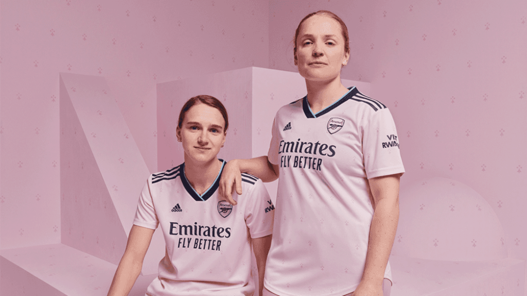 Vivianne Miedema and Kim Little in the new Arsenal third kit 2022/23 (Photo via Arsenal.com)