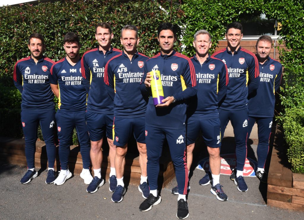 Mikel Arteta and his coaching team with the Premier League Manager of the Month award (Photo via Arsenal)