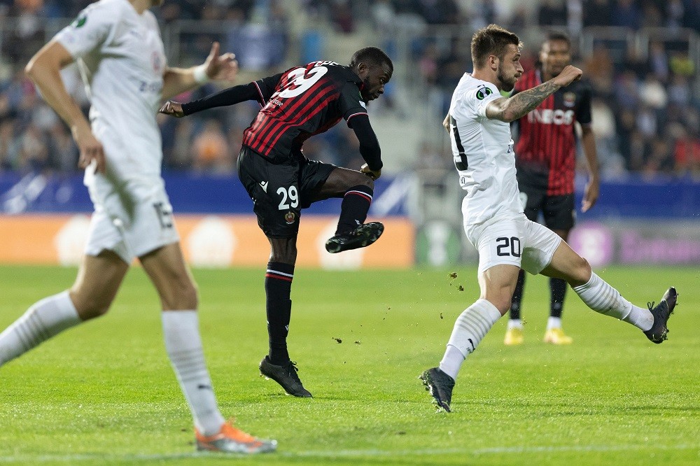 Nice's Ivorian forward Nicolas Pepe (C) scores the 0:1 goal during the European Conference League 1st Round Group D football match 1. FC Slovacko vs OGG Nice in Uherske Hradiste, Czech Republic, on October 6, 2022. (Photo by RADEK MICA/AFP via Getty Images)