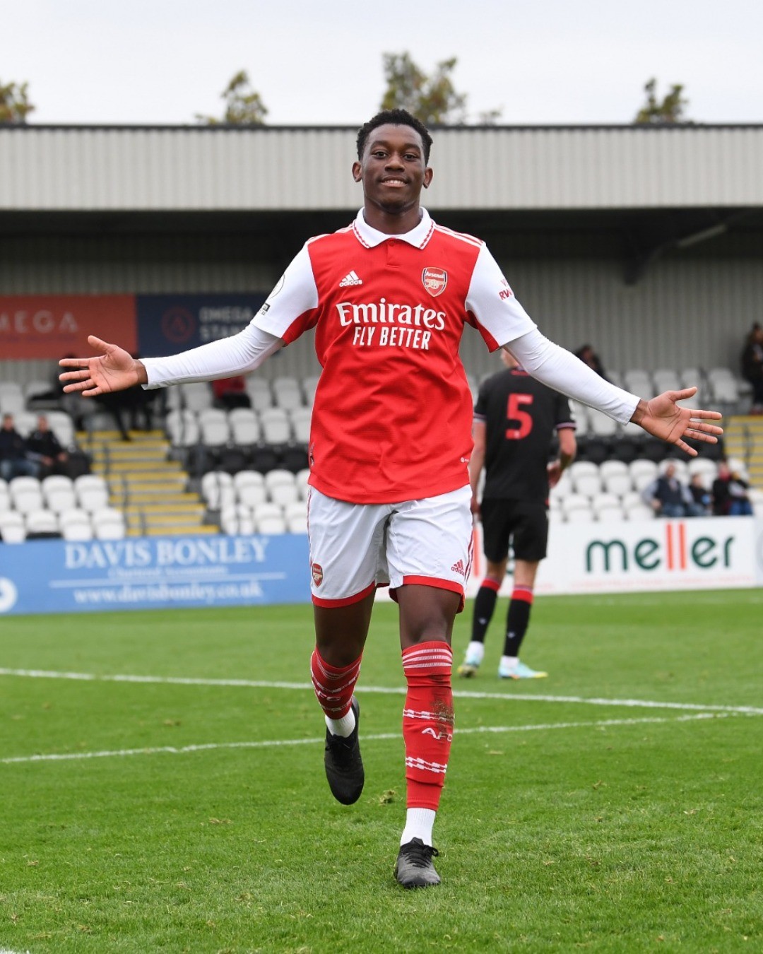 Exclusive: Arsenal 19yo to return from injury this month