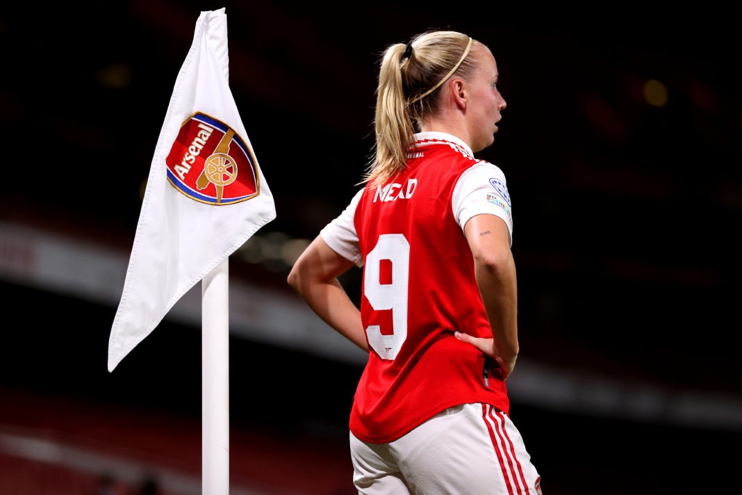 LONDON, ENGLAND - OCTOBER 27: Beth Mead of Arsenal looks on during the UEFA Women's Champions League group C match between Arsenal and FC Zürich at Emirates Stadium on October 27, 2022 in London, England. (Photo by Julian Finney/Getty Images)
