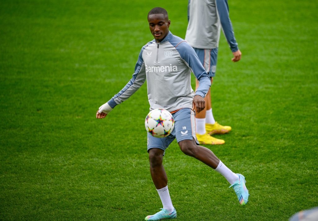 Leverkusen's French forward Moussa Diaby warms up during a training session in Leverkusen, western Germany, on October 31, 2022, on the eve of the UEFA Champions League Group B football match Bayer 04 Leverkusen vs Club Brugge. (Photo by SASCHA SCHUERMANN / AFP) (Photo by SASCHA SCHUERMANN/AFP via Getty Images)