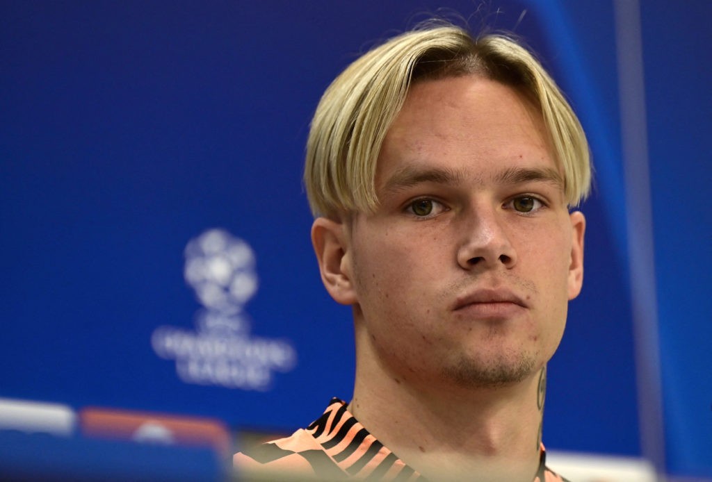 Shakhtar Donetsk Ukranian forward Mykhaylo Mudryk gives a press conference on the eve of their UEFA Champions League 1st round day 3 group F football match against Real Madrid, at the Santiago Bernabeu stadium in Madrid on October 4, 2022. (Photo by JAVIER SORIANO / AFP) (Photo by JAVIER SORIANO/AFP via Getty Images)