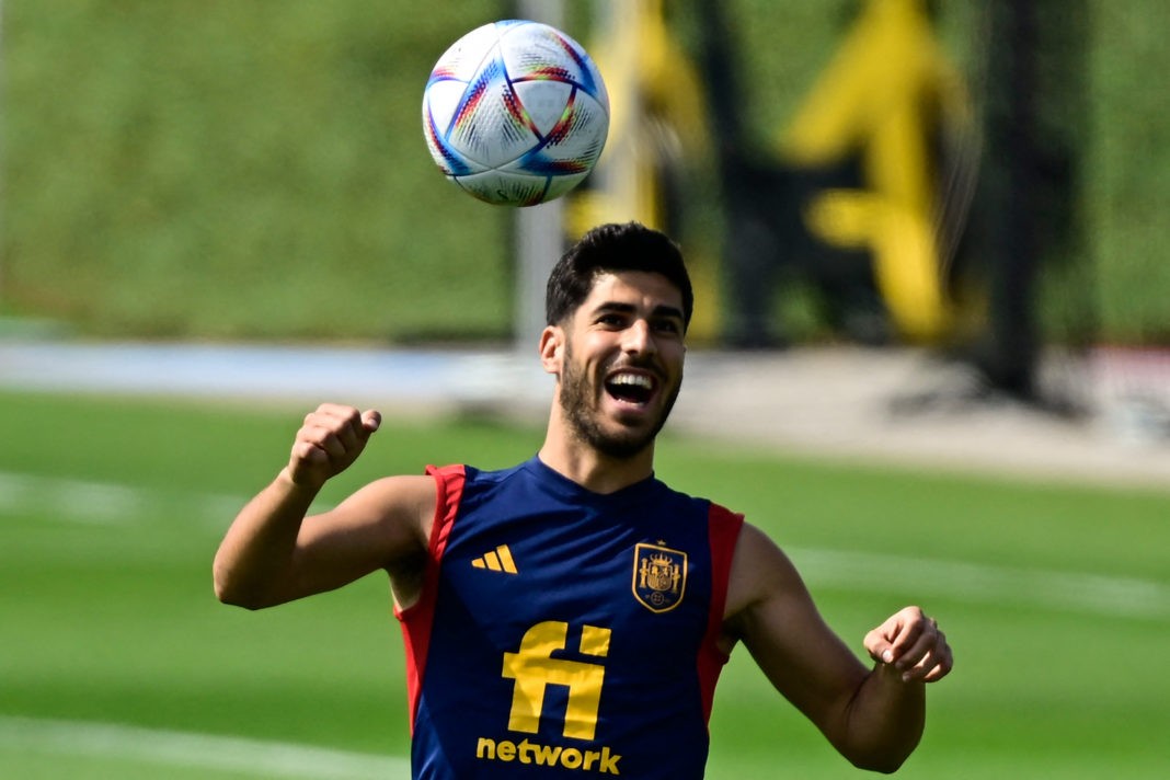 Spain's forward Marco Asensio attends a training session at the Qatar University training site in Doha on November 19, 2022, ahead of the Qatar 2022 World Cup football tournament. (Photo by JAVIER SORIANO/AFP via Getty Images)