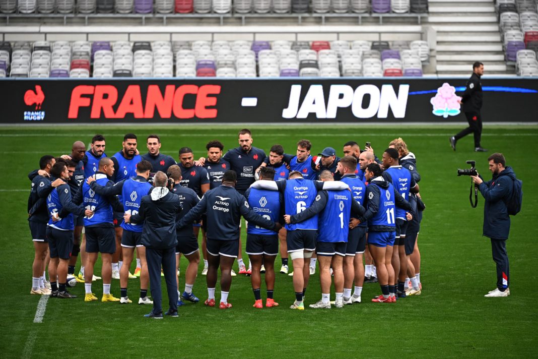 France's players gather during team's captain's run on the eve of the autumn international rugby union test match between France and Japan at Stadium de Toulouse, south-western France, on November 19, 2022. (Photo by LIONEL BONAVENTURE/AFP via Getty Images)